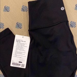 NEW Lululemon wunder under leggings 25”